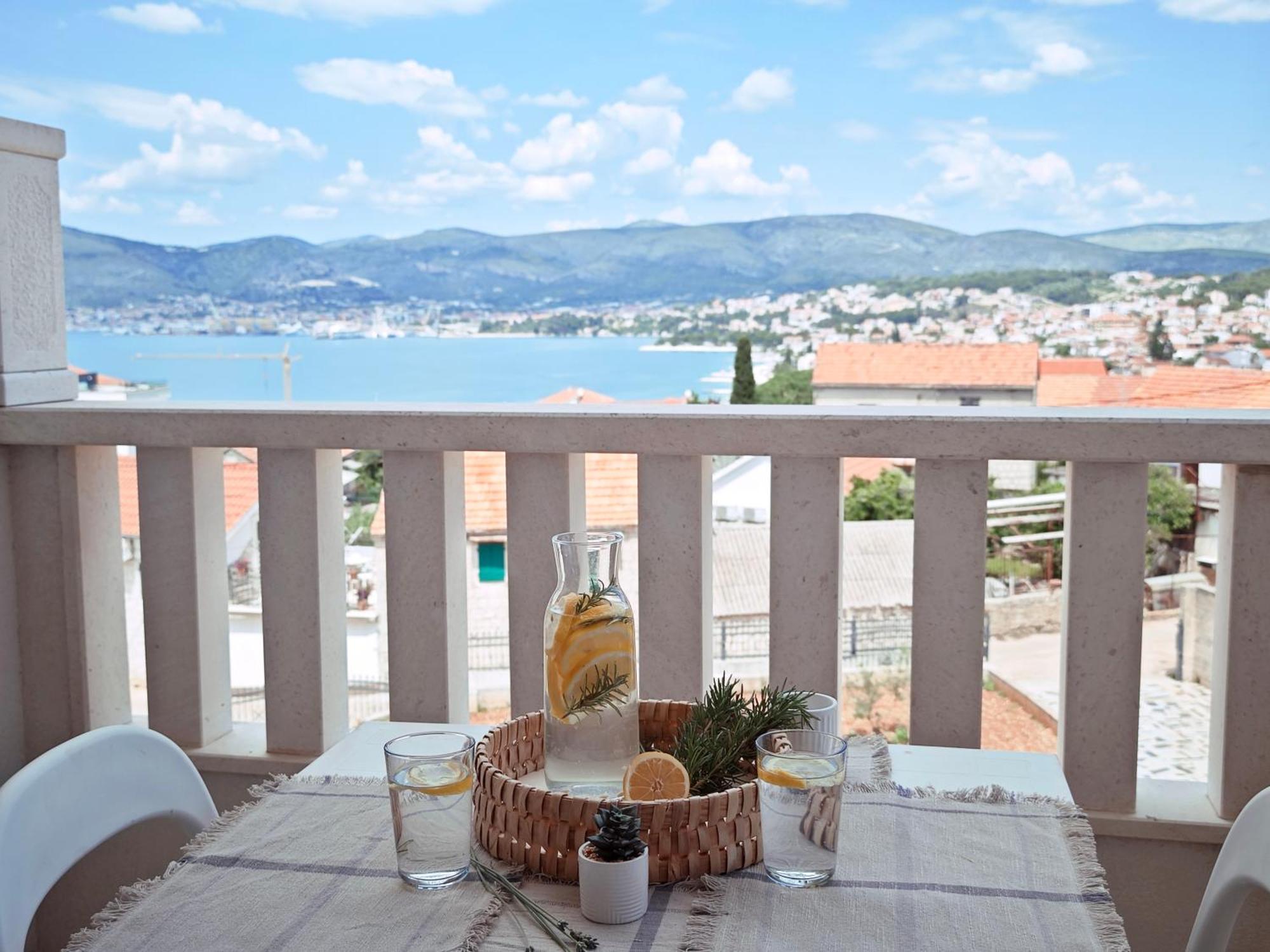 Villa Toncica Trogir Exteriör bild